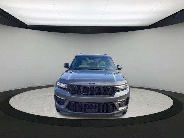 used 2025 Jeep Grand Cherokee car, priced at $41,995