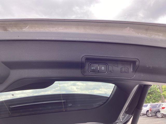 used 2022 Ford Explorer car, priced at $29,915