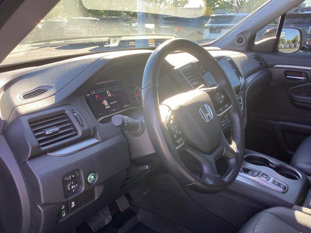 2021 Crystal Black Pearl Honda Pilot