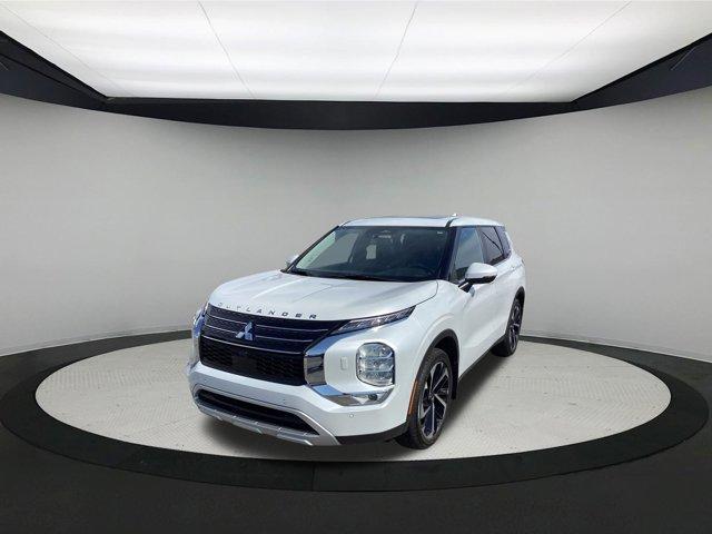 used 2024 Mitsubishi Outlander car, priced at $28,915
