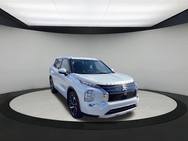 used 2024 Mitsubishi Outlander car, priced at $28,915