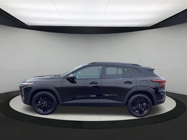 used 2025 Chevrolet Trax car, priced at $23,990