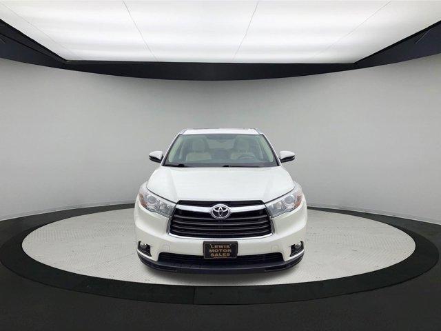used 2016 Toyota Highlander car, priced at $23,825