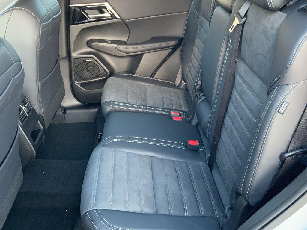 new 2026 Mitsubishi Outlander car, priced at $44,950