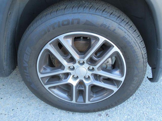 used 2020 Jeep Compass car, priced at $11,955