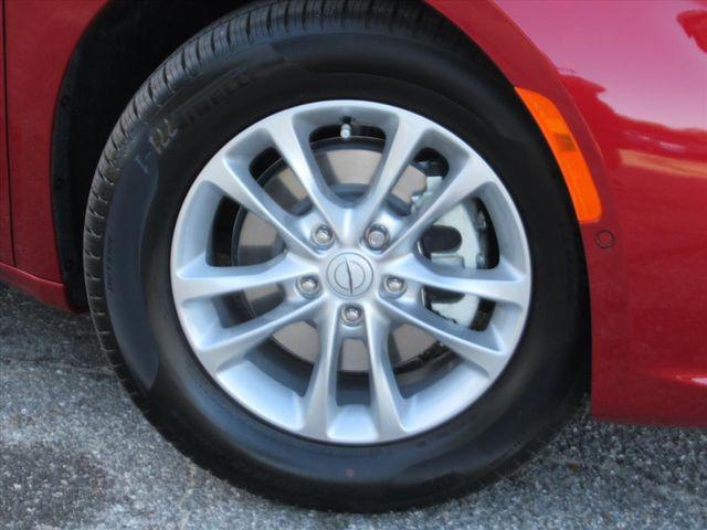 new 2026 Chrysler Pacifica car, priced at $41,466