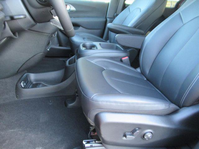 new 2026 Chrysler Pacifica car, priced at $41,466