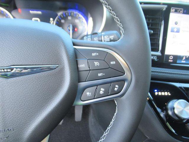 new 2026 Chrysler Pacifica car, priced at $41,466