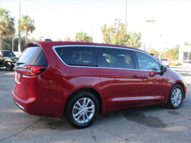 new 2026 Chrysler Pacifica car, priced at $41,466