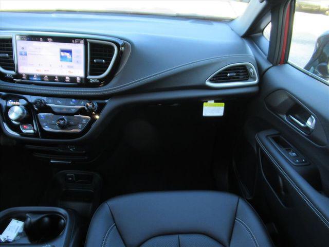 new 2026 Chrysler Pacifica car, priced at $41,466