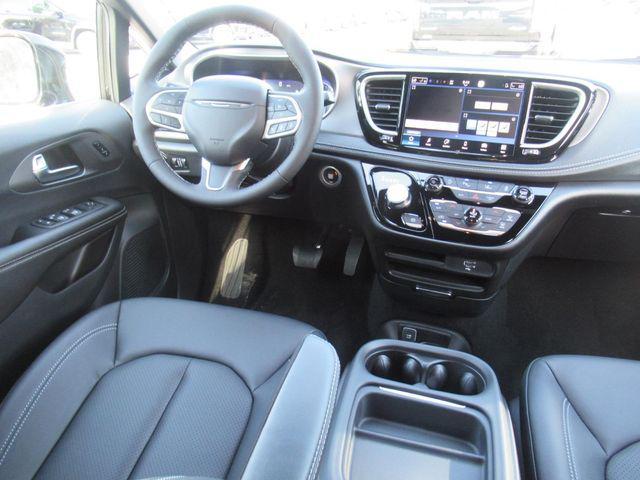 new 2027 Chrysler Pacifica car, priced at $46,883
