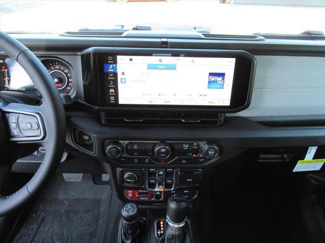 new 2026 Jeep Gladiator car, priced at $43,512