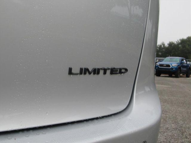 new 2026 Chrysler Pacifica car, priced at $47,498