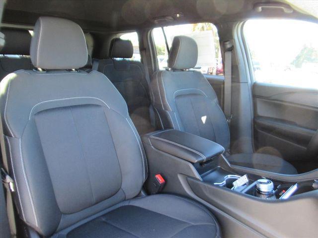 new 2025 Jeep Grand Cherokee car, priced at $28,674