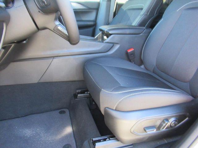 new 2025 Jeep Grand Cherokee car, priced at $28,674