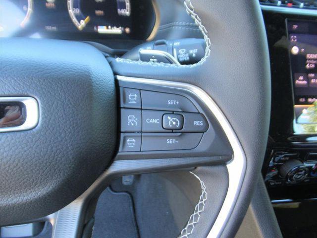 new 2025 Jeep Grand Cherokee car, priced at $28,674