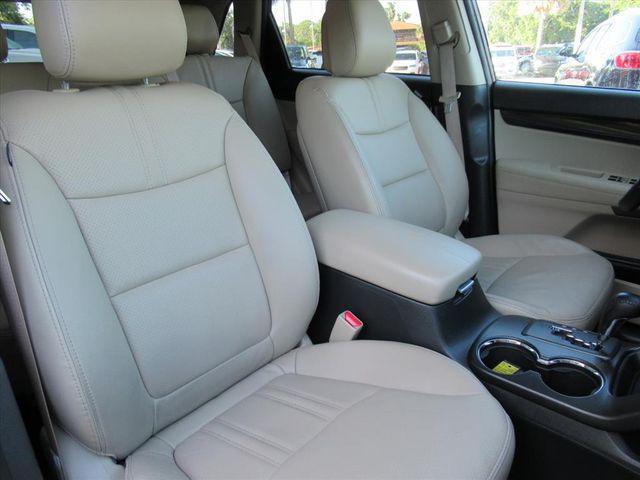 used 2013 Kia Sorento car, priced at $10,991