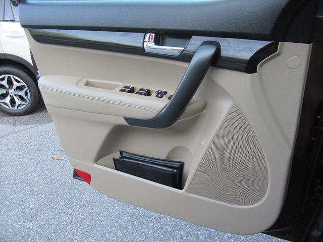 used 2013 Kia Sorento car, priced at $10,991