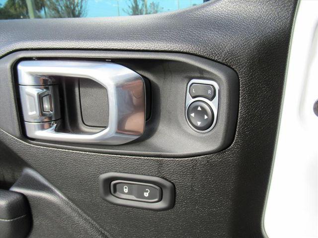 new 2026 Jeep Wrangler car, priced at $48,628