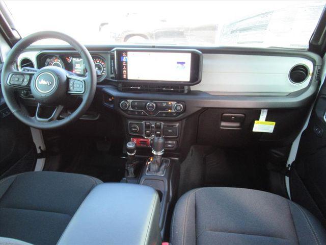 new 2026 Jeep Wrangler car, priced at $48,628