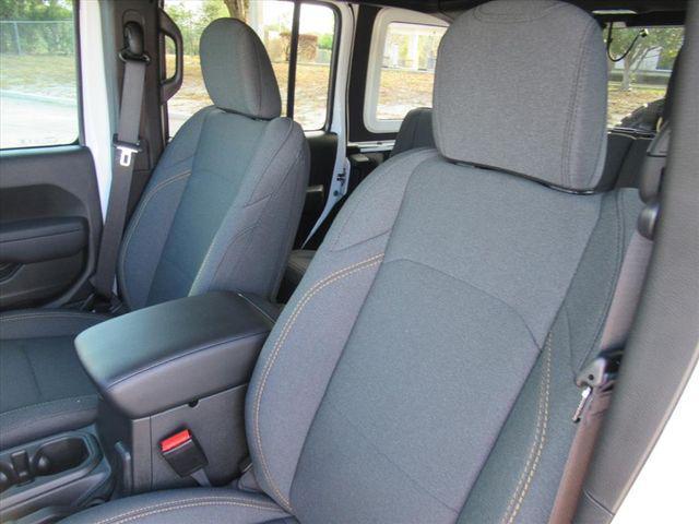 new 2026 Jeep Wrangler car, priced at $48,628