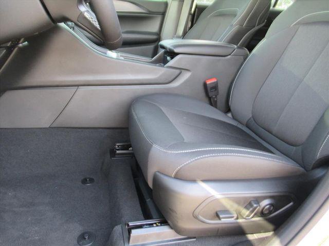 new 2025 Jeep Grand Cherokee L car, priced at $31,784