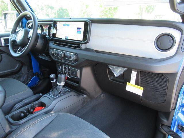 new 2026 Jeep Gladiator car, priced at $35,184