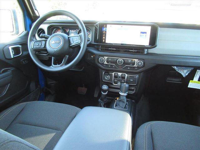 new 2026 Jeep Gladiator car, priced at $35,184