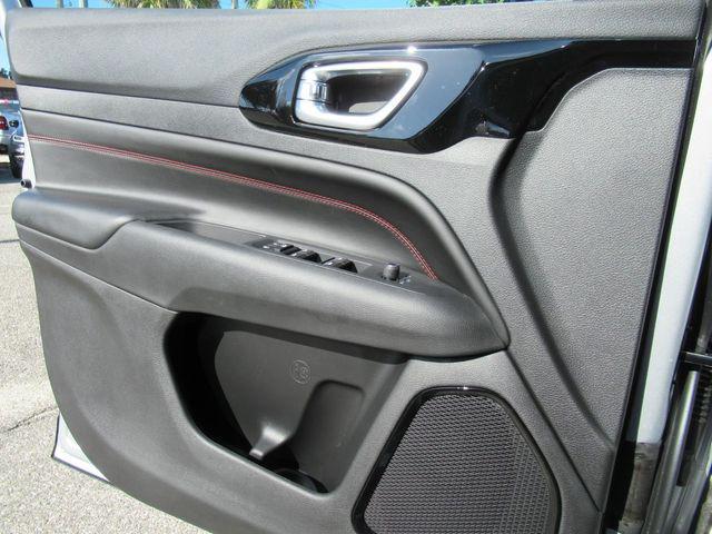 new 2026 Jeep Compass car, priced at $34,298