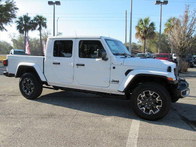 new 2026 Jeep Gladiator car, priced at $43,857