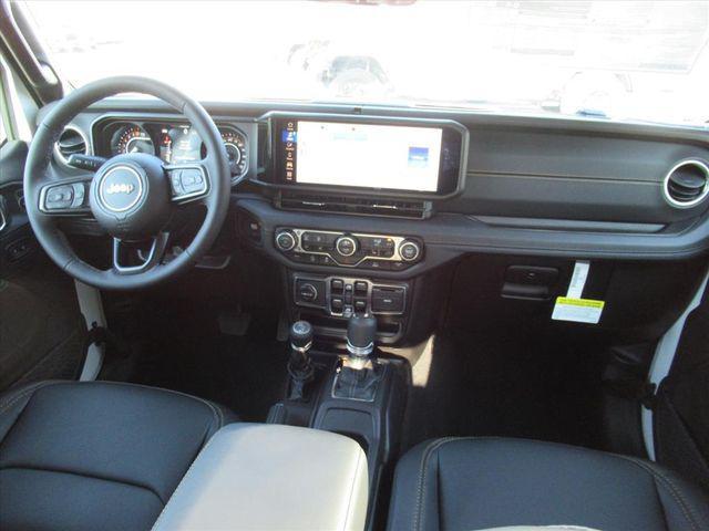 new 2026 Jeep Gladiator car, priced at $43,857