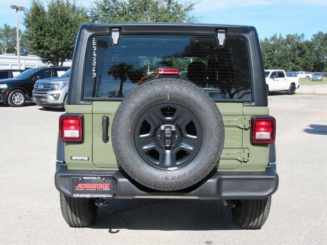 new 2026 Jeep Wrangler car, priced at $37,223