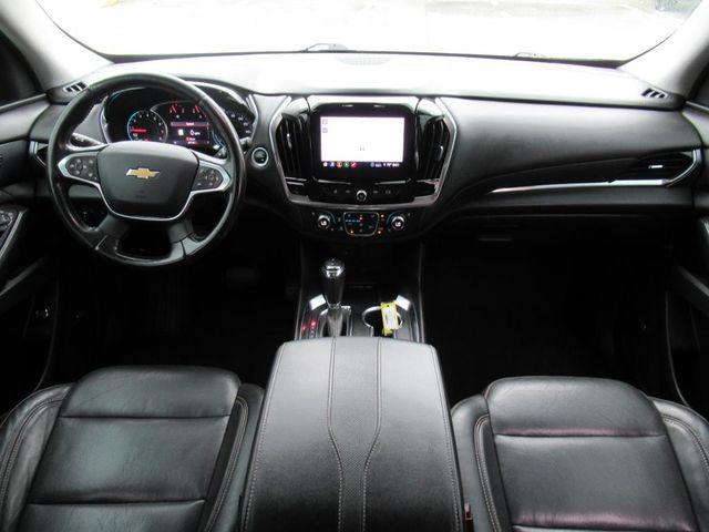 2020 Summit White Chevrolet Traverse