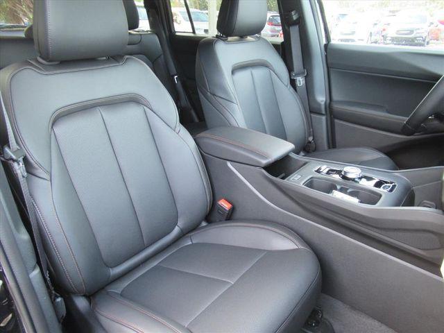 new 2026 Jeep Cherokee car, priced at $39,056