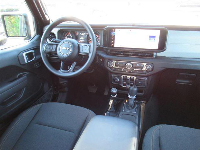 new 2026 Jeep Gladiator car, priced at $35,676