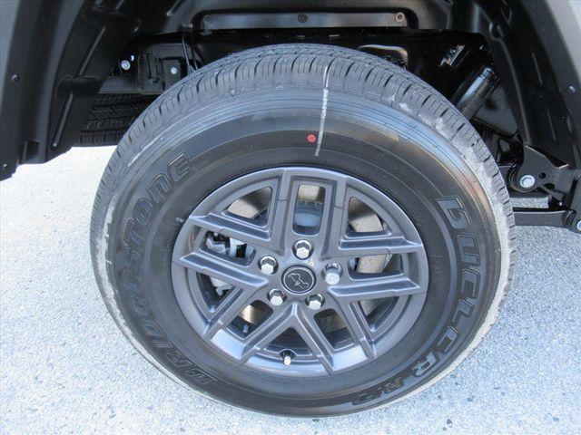 new 2026 Jeep Gladiator car, priced at $35,676