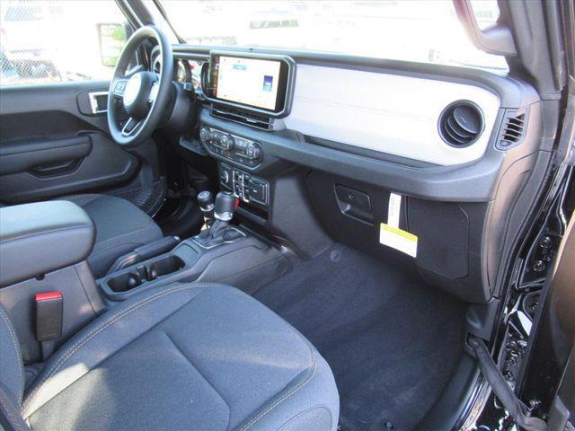 new 2026 Jeep Gladiator car, priced at $35,676