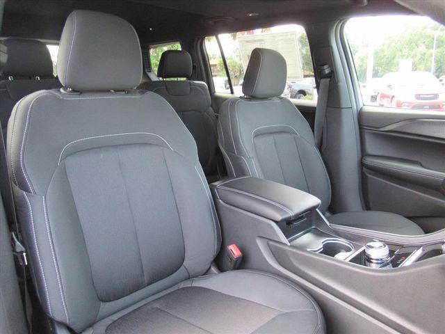 new 2025 Jeep Grand Cherokee L car, priced at $33,144