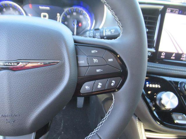 new 2026 Chrysler Pacifica car, priced at $44,459