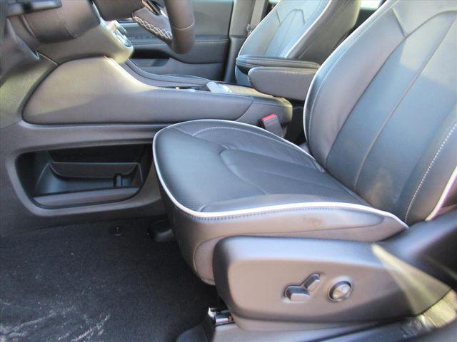 new 2026 Chrysler Pacifica car, priced at $44,459