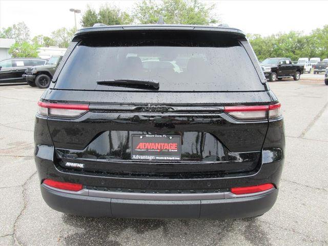 new 2026 Jeep Grand Cherokee car, priced at $37,654