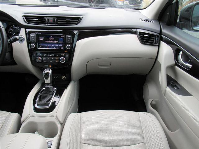 used 2021 Nissan Rogue Sport car, priced at $15,997