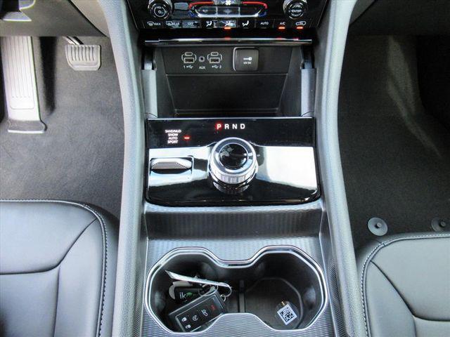 new 2025 Jeep Grand Cherokee car, priced at $41,196