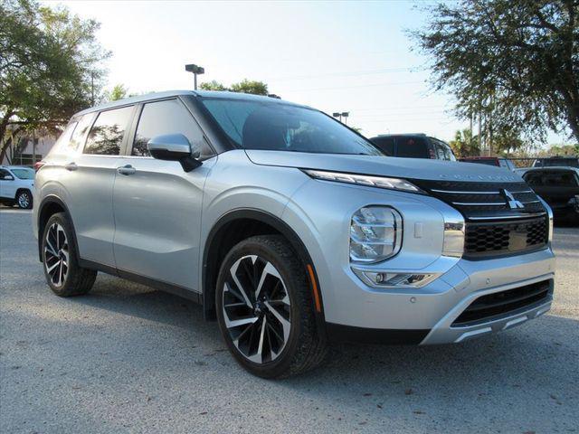 used 2024 Mitsubishi Outlander car, priced at $23,991