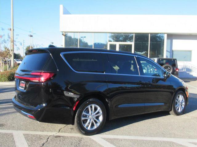 new 2026 Chrysler Pacifica car, priced at $41,020