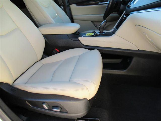 used 2019 Cadillac XT5 car, priced at $19,492