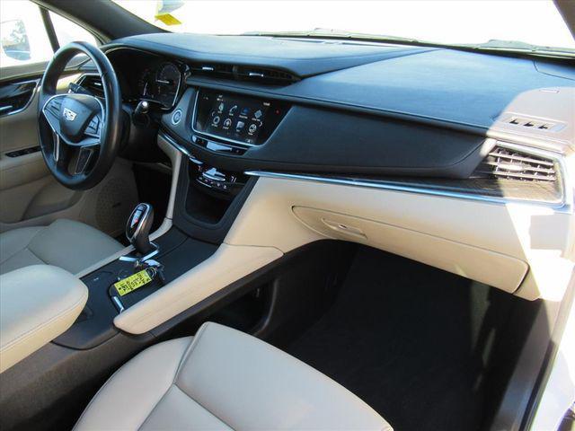 used 2019 Cadillac XT5 car, priced at $19,492