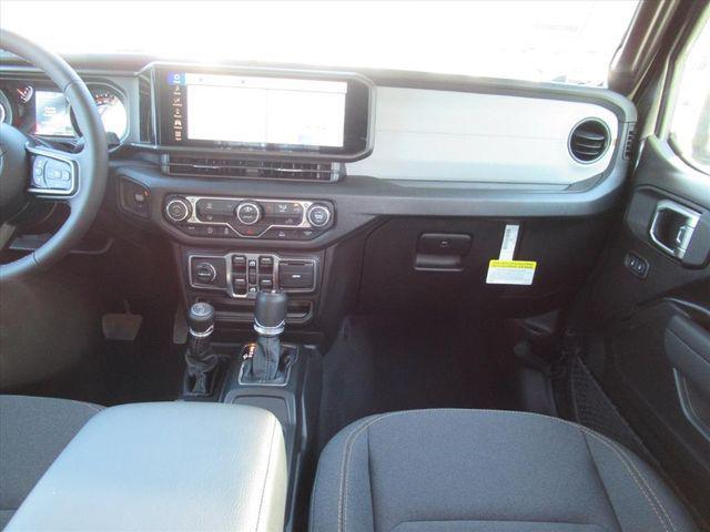 new 2026 Jeep Gladiator car, priced at $48,425