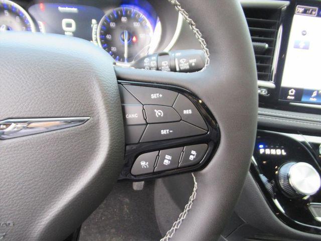 new 2026 Chrysler Pacifica car, priced at $39,571