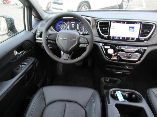 new 2026 Chrysler Pacifica car, priced at $39,571